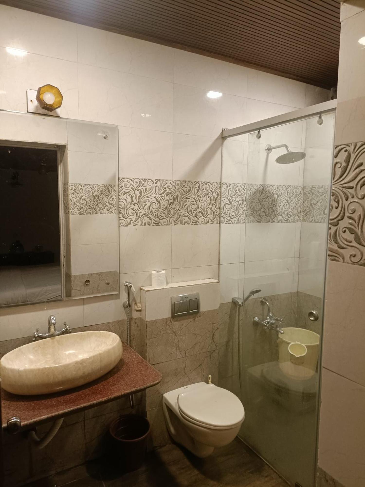 Bed and Breakfast The Red House Уті Екстер'єр фото